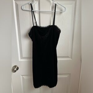 Forever 21 black dress